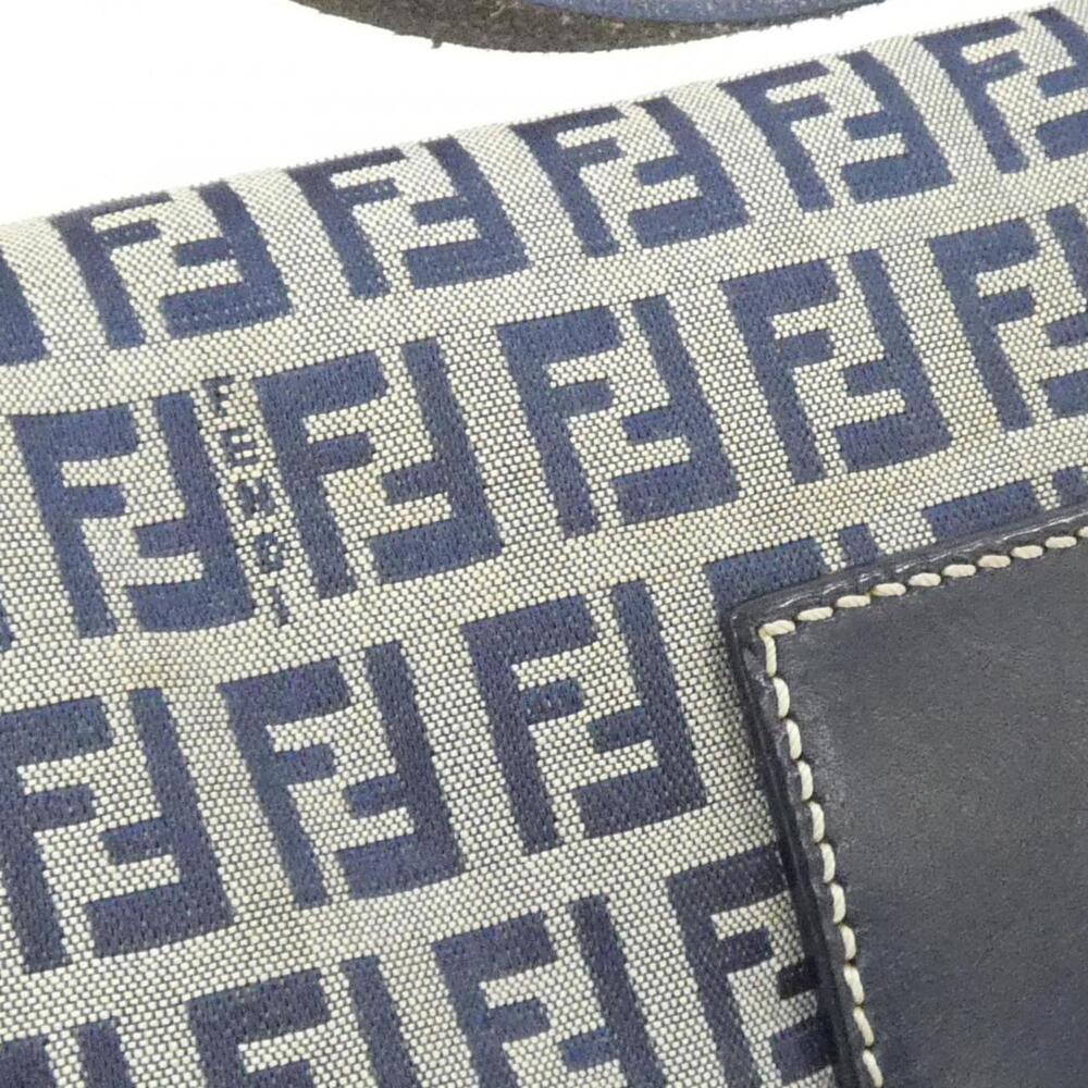 Fendi Baguette 26424 Shoulder Bag - Picture 6 of 10